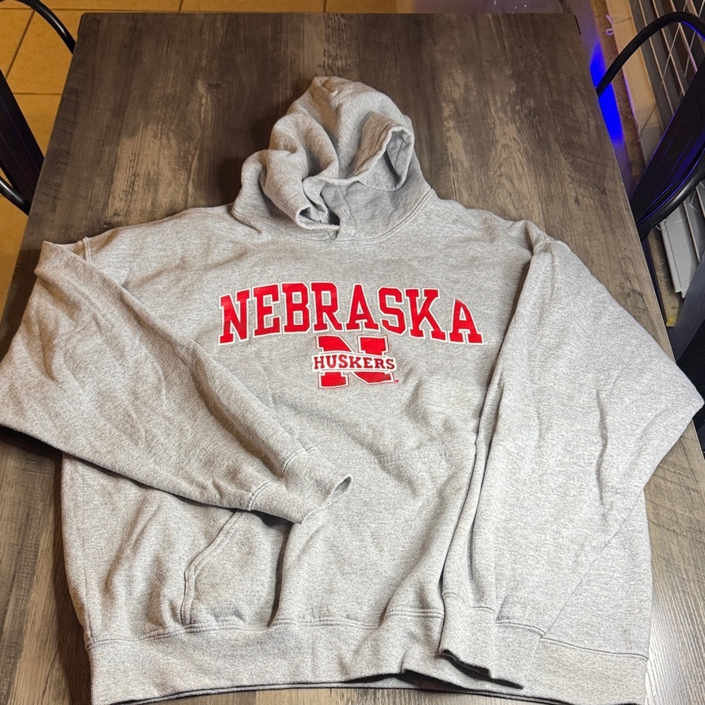 Gildan Gray Nebraska Huskers Sweatshirt